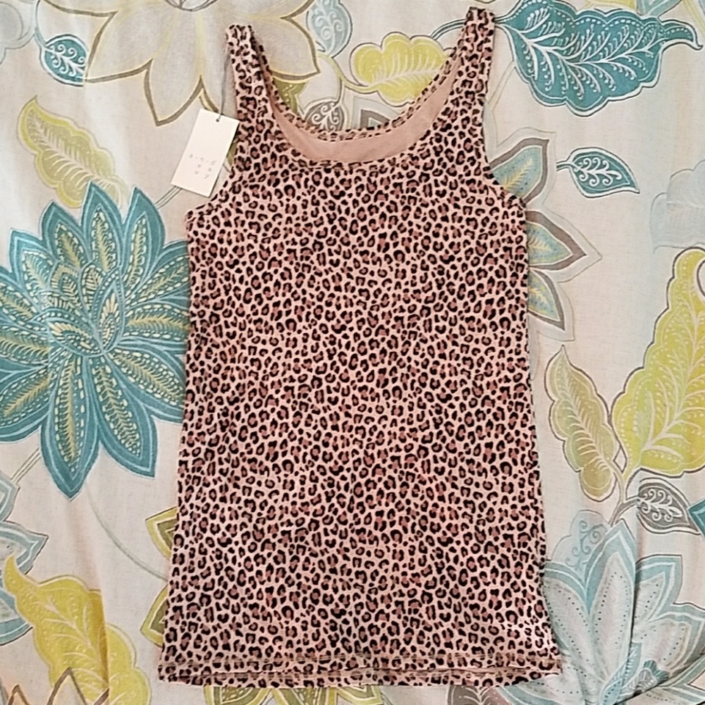 3/ $10 NWT Target Tank Top